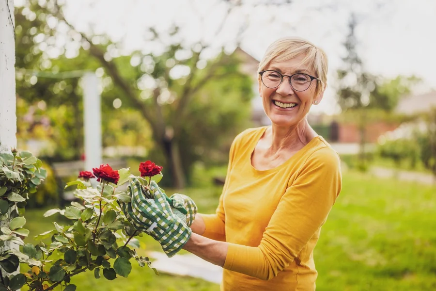 10 Brain-Boosting Activities for Seniors in Assisted Living