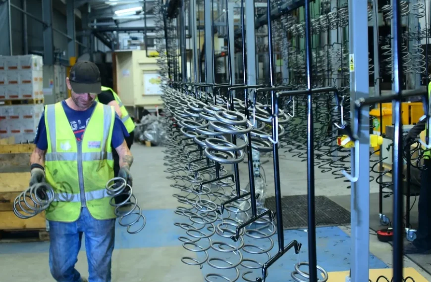 Steel, Springs, and Steady Overhead: Why Manufacturing SMEs Need to Watch Their Gas Contracts